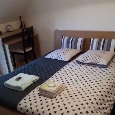 카레 플루게 Kerniguez 3 B&B 외부 사진